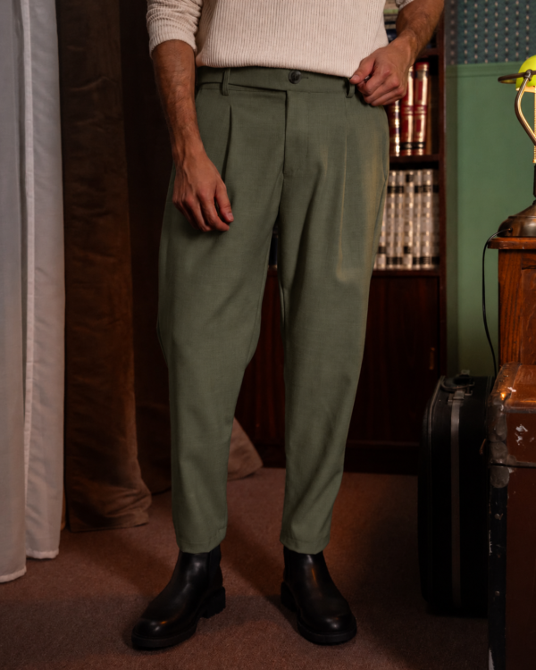 Ανδρικό Παντελόνι με Πιέτες – Dark Khaki Relaxed Fit
