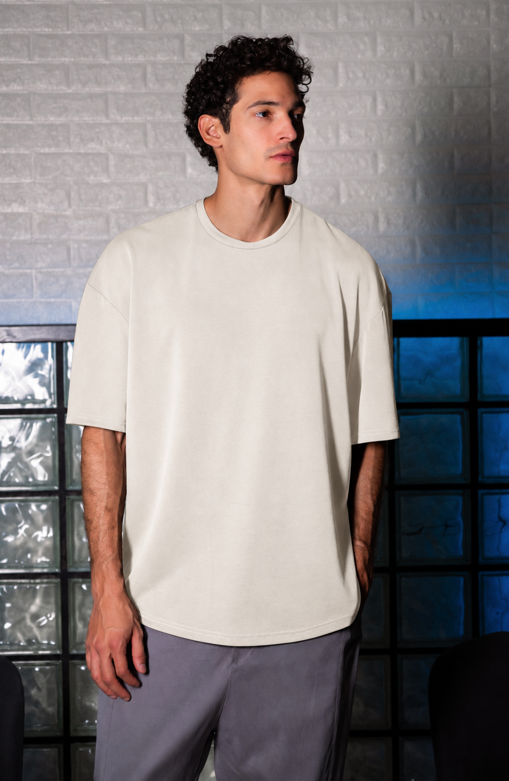 Oversized T-Shirt INDEED – Off White