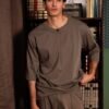 Minimal Oversized Top με Κρυφό Κούμπωμα – Οlive